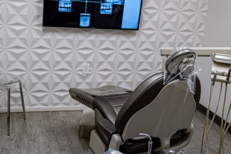 Smile Avenue Family Dentistry Of Katy Dentists Explain Impact Of Vaping On Dental Health