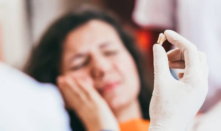 When Can I Safely Enjoy Solid Foods After Tooth Extraction